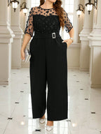 Macacão Plus Size Elegante com Cinto e Manga Bordada