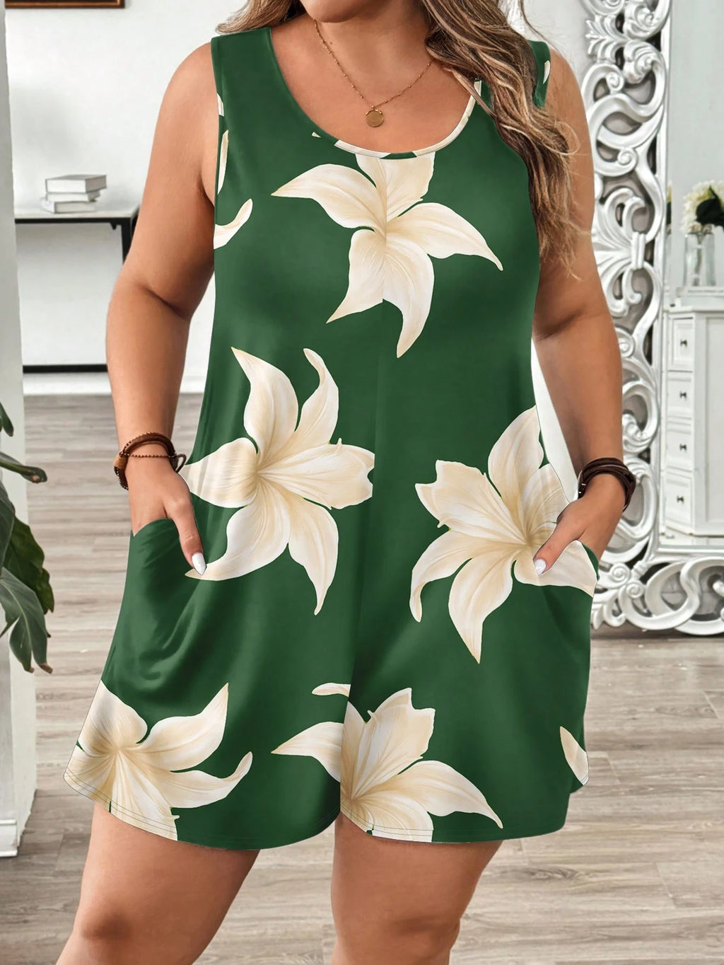 Macaquinho Plus Size Regata Soltinho Estampa Floral