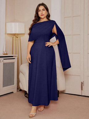 Vestido para Casamento Plus Size Longo Assimétrico