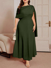 Vestido para Casamento Plus Size Longo Assimétrico