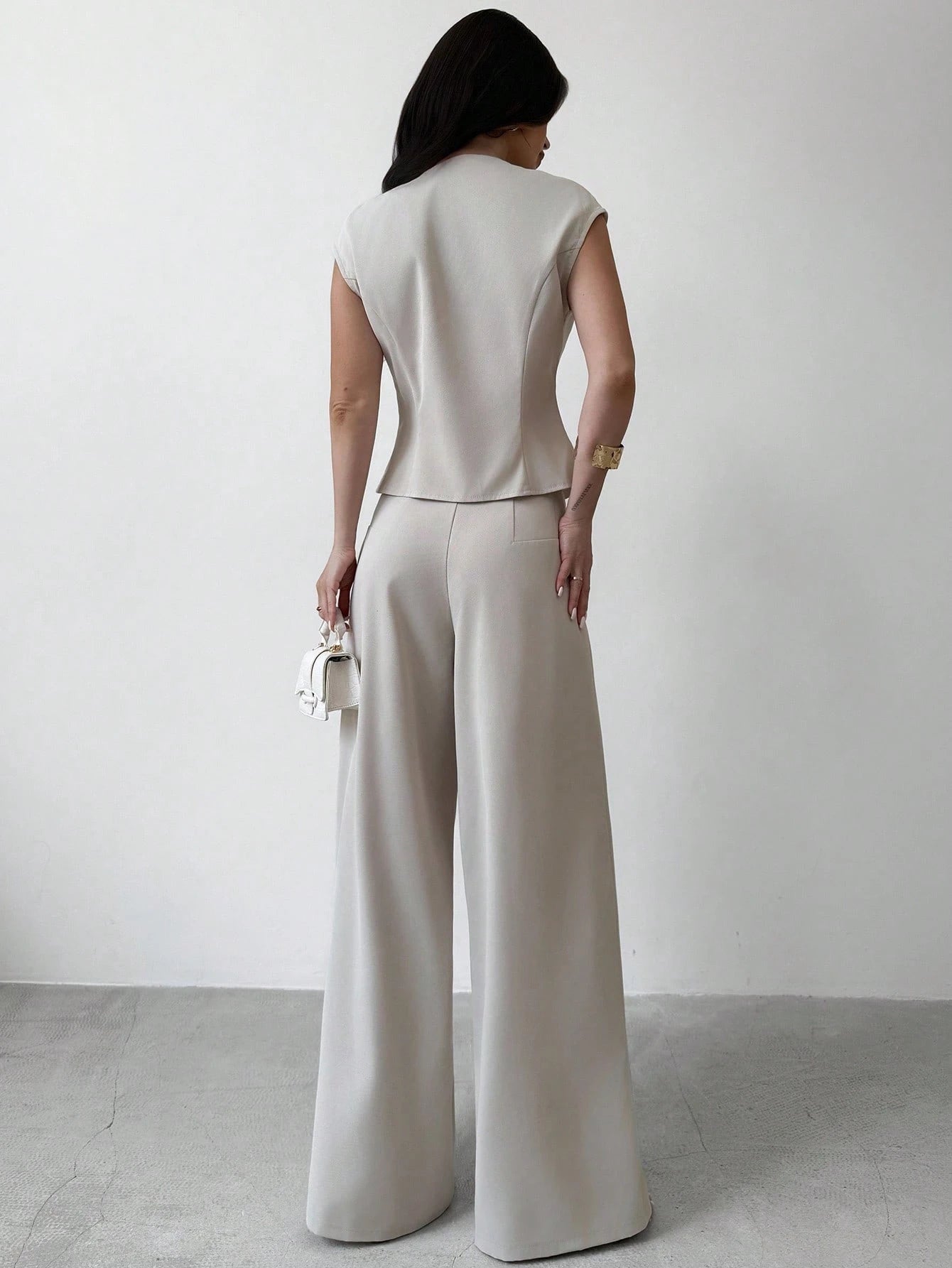 Conjunto Alfaiataria Elegante Feminino Colete e Calça Pantalona 