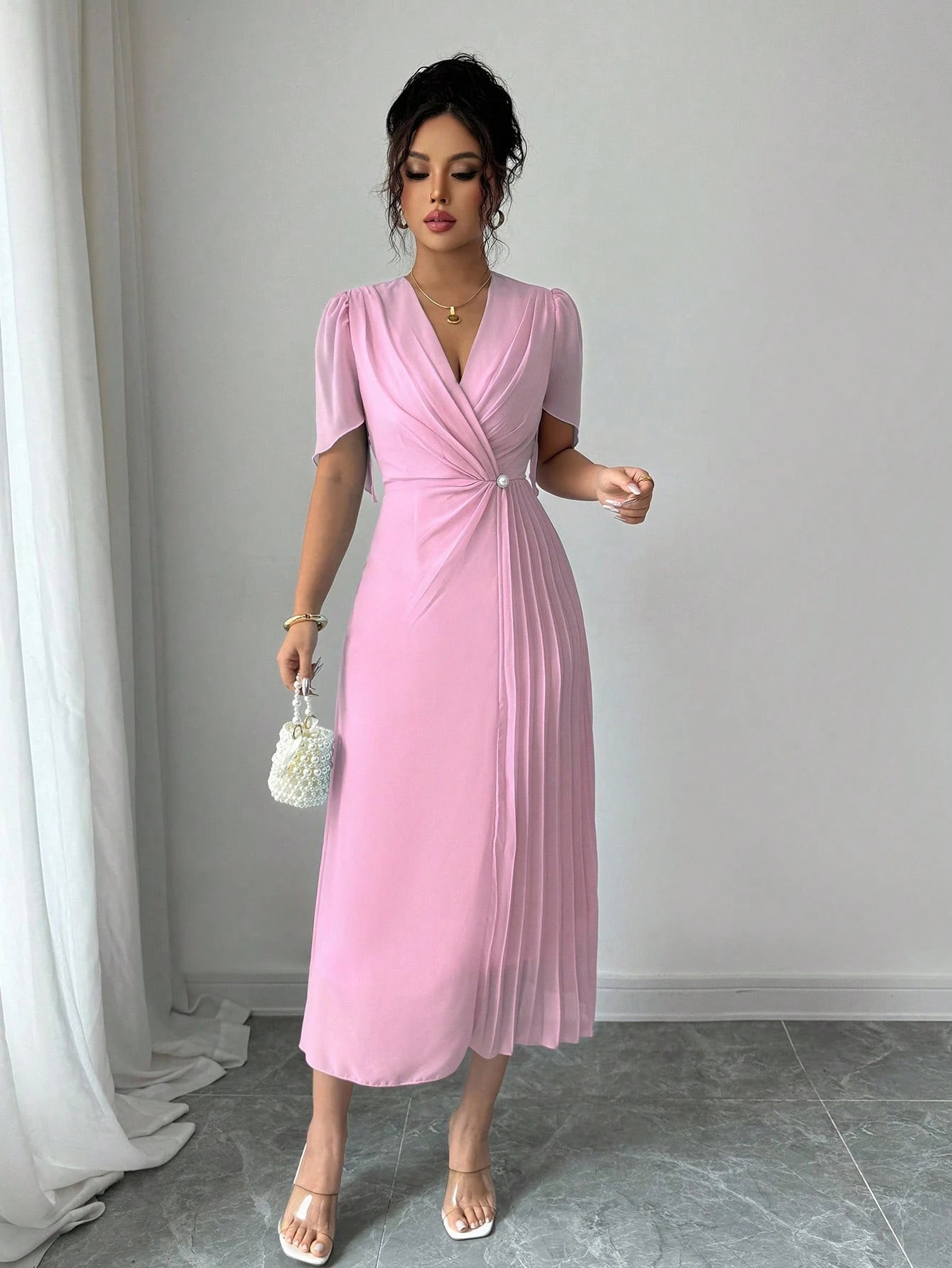 Vestido Elegante Midi Plissado de Cintura Franzida em Chiffon