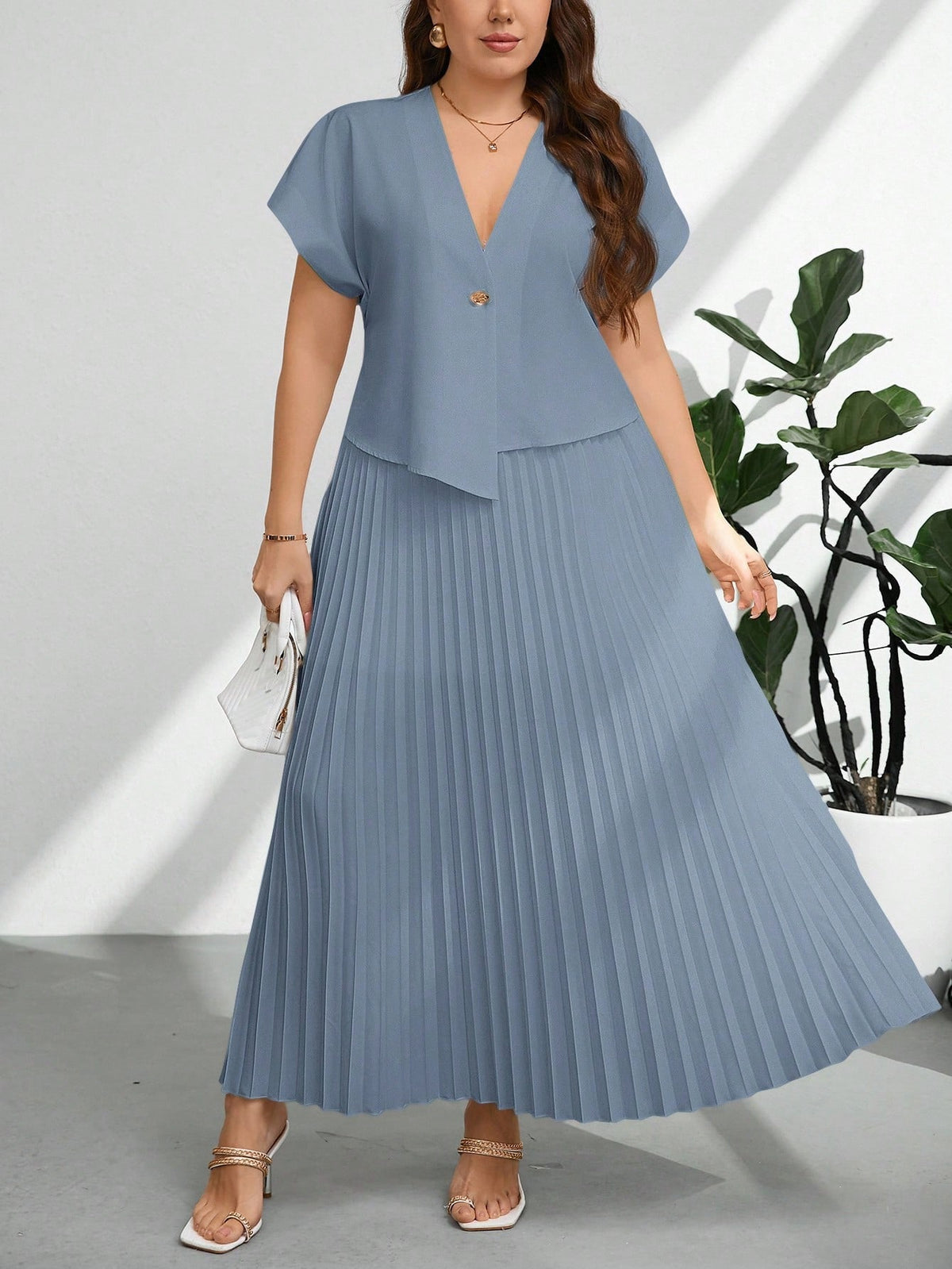 Conjunto Social Elegante Plus Size Blusa e Saia Plissada