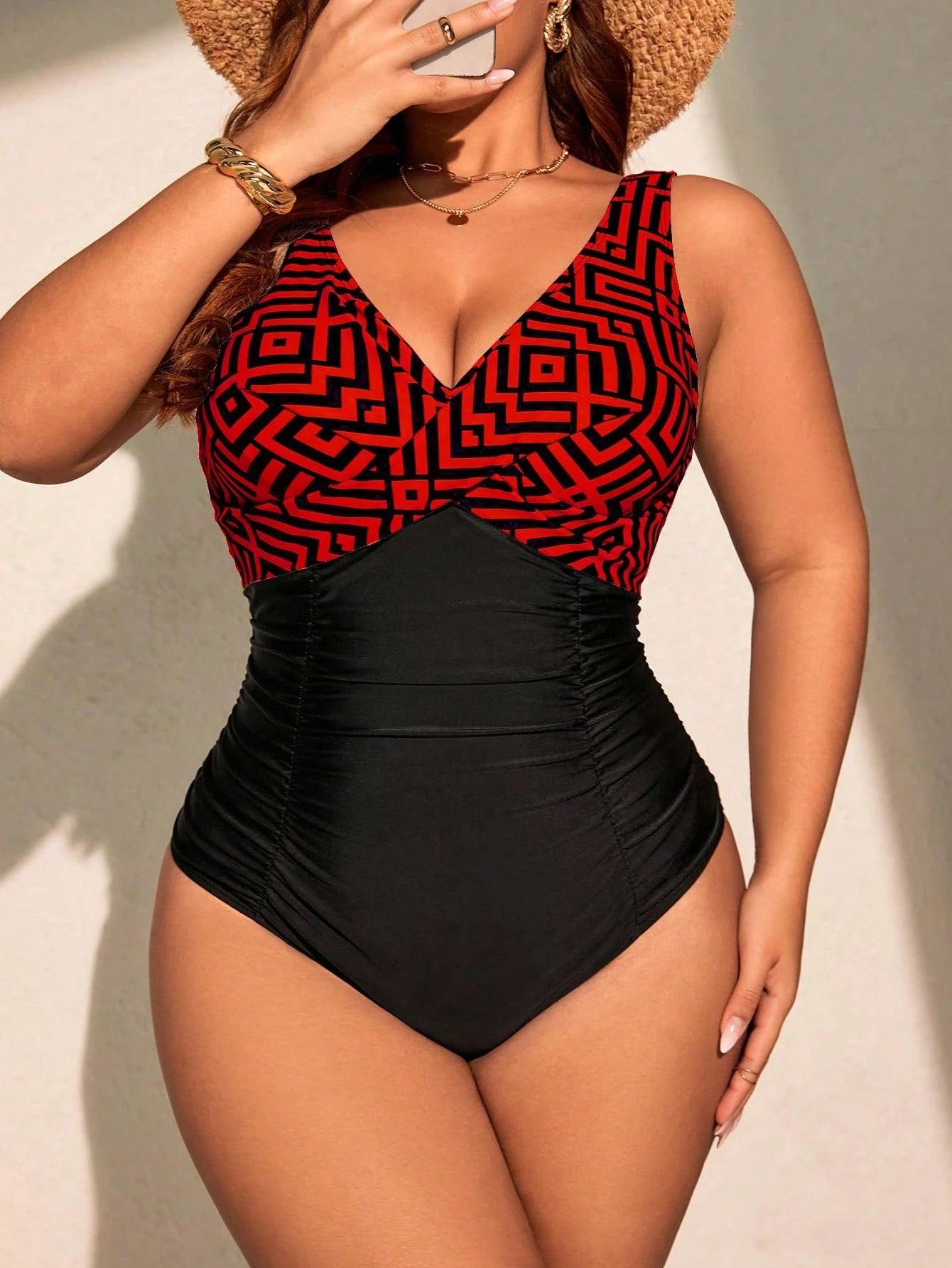 Maiô Plus Size Franzido Disfarça Barriga 