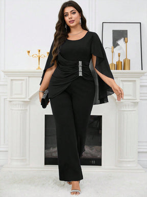 Macacão Elegante Plus Size para Festa com Capa