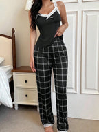  Pijama Feminino de Malha Regata e Calça Xadrez