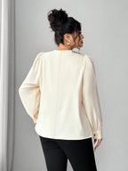Camisa Manga Longa Feminina Plus Size com Colarinho Plissado Elegante 