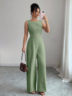 Macacão Feminino com Cinto Elegante Sem Mangas