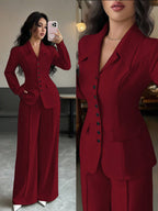 Conjunto Feminino Executivo com Blazer e Calça Pantalona