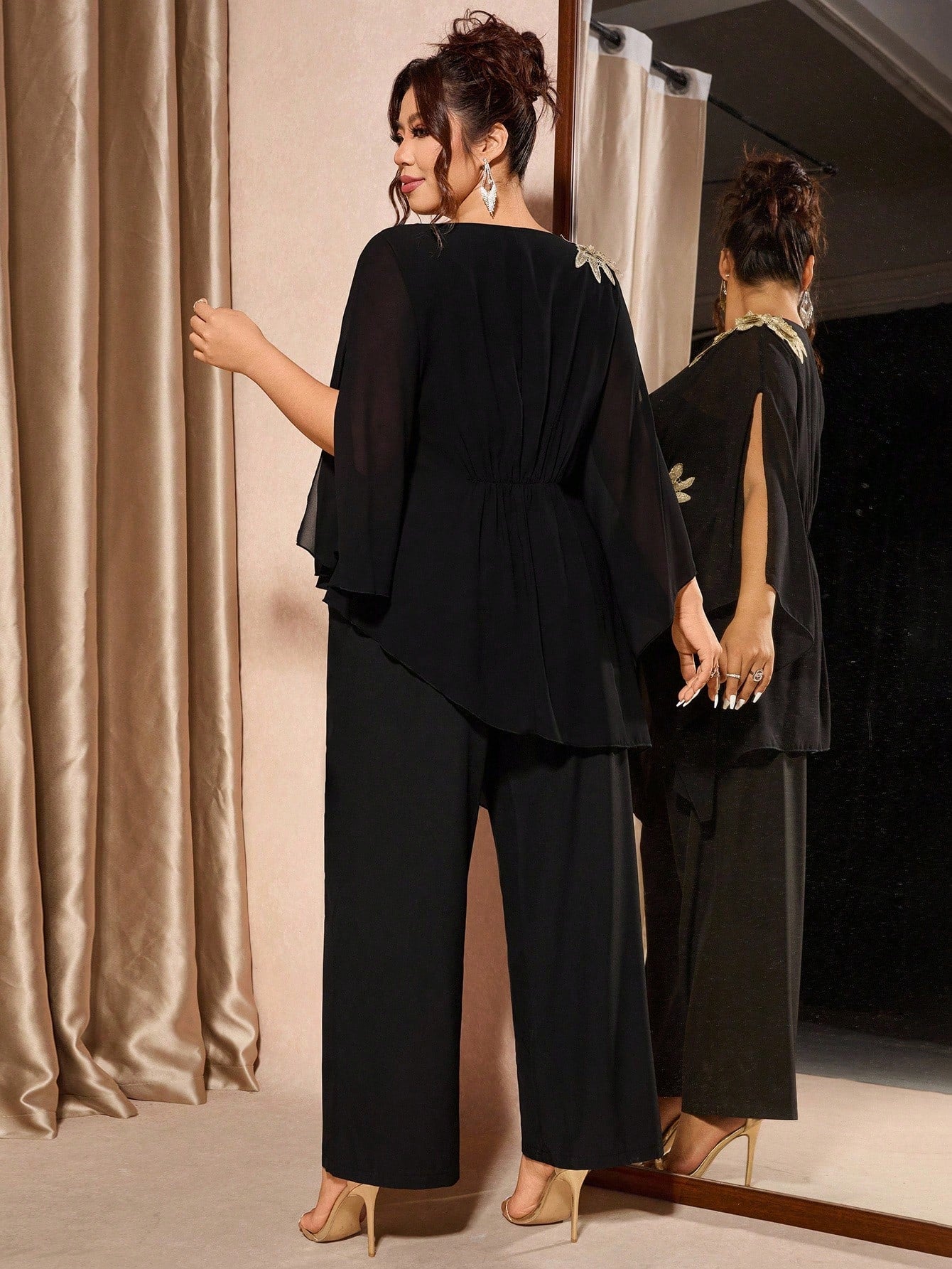 Conjunto Plus Size Festa Blusa e Calça Assimétrica