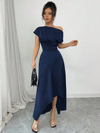 Vestido Feminino Midi de Festa Ombro e Bainha Assimétrica 