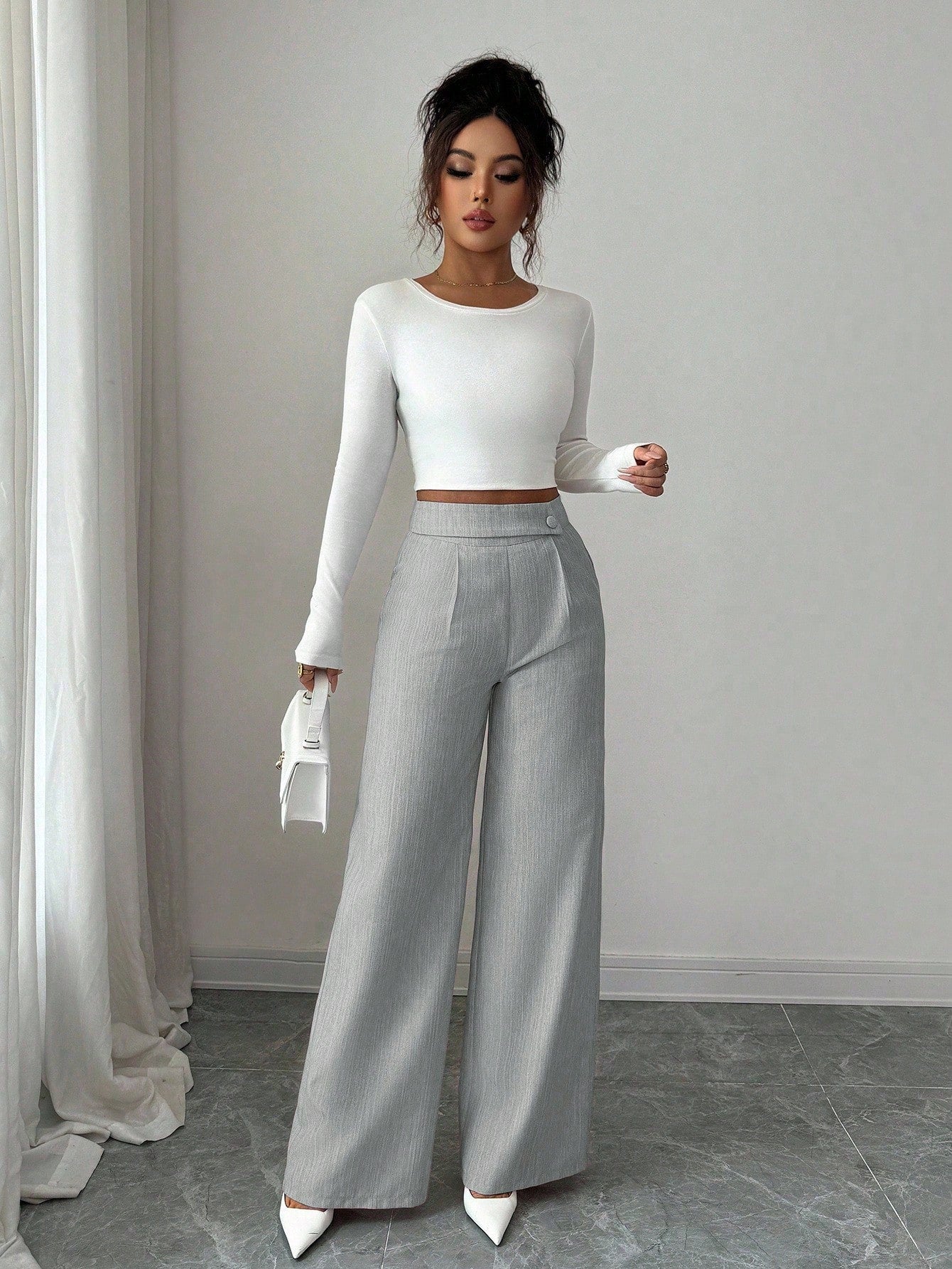 Calça Feminina Elegante Alfaiataria Wide Leg com Botão Lateral