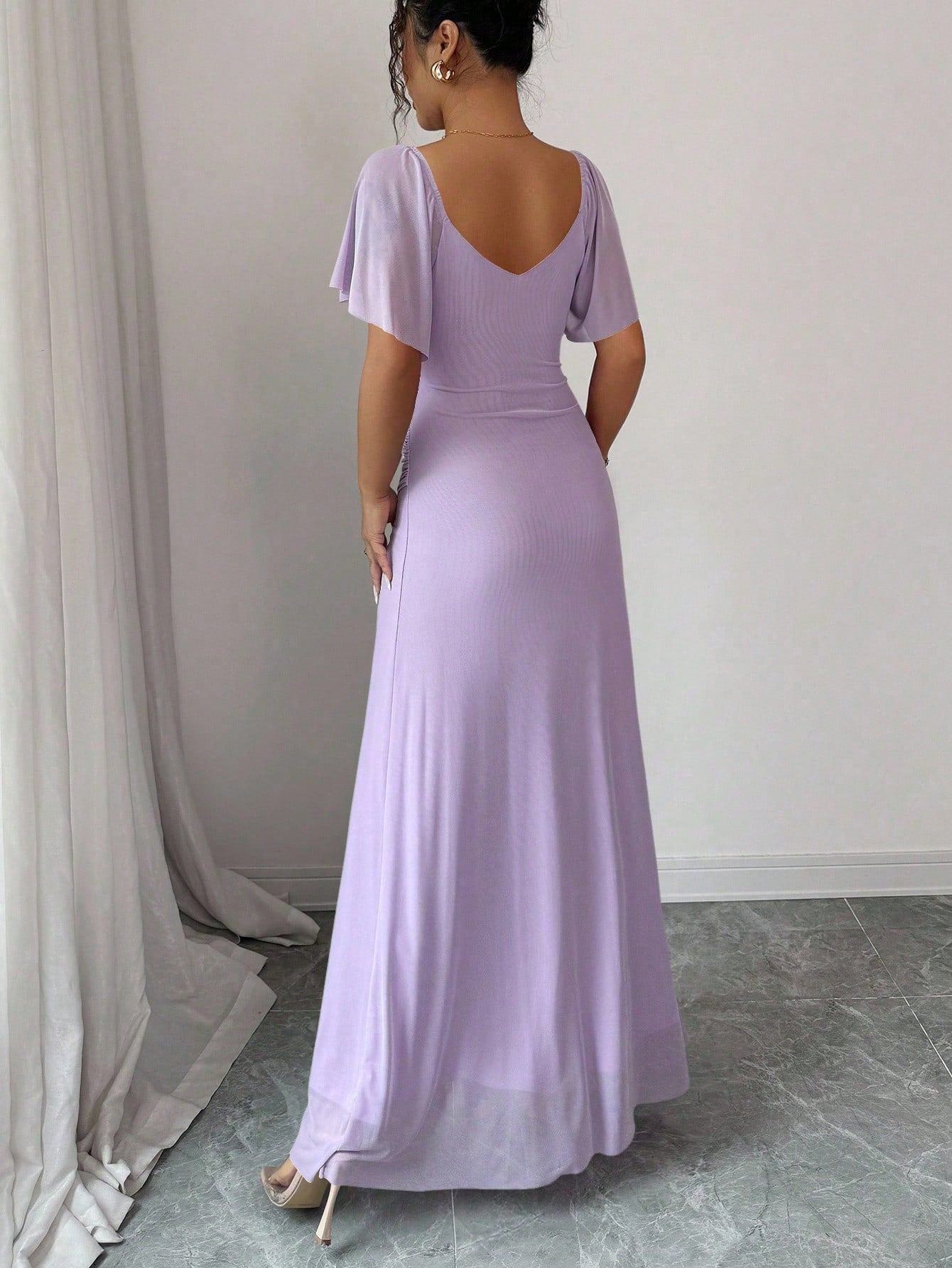 Vestido Longo Para Festa Feminino com Mangas e Fenda Lateral