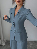 Conjunto Feminino Executivo com Blazer e Calça Pantalona
