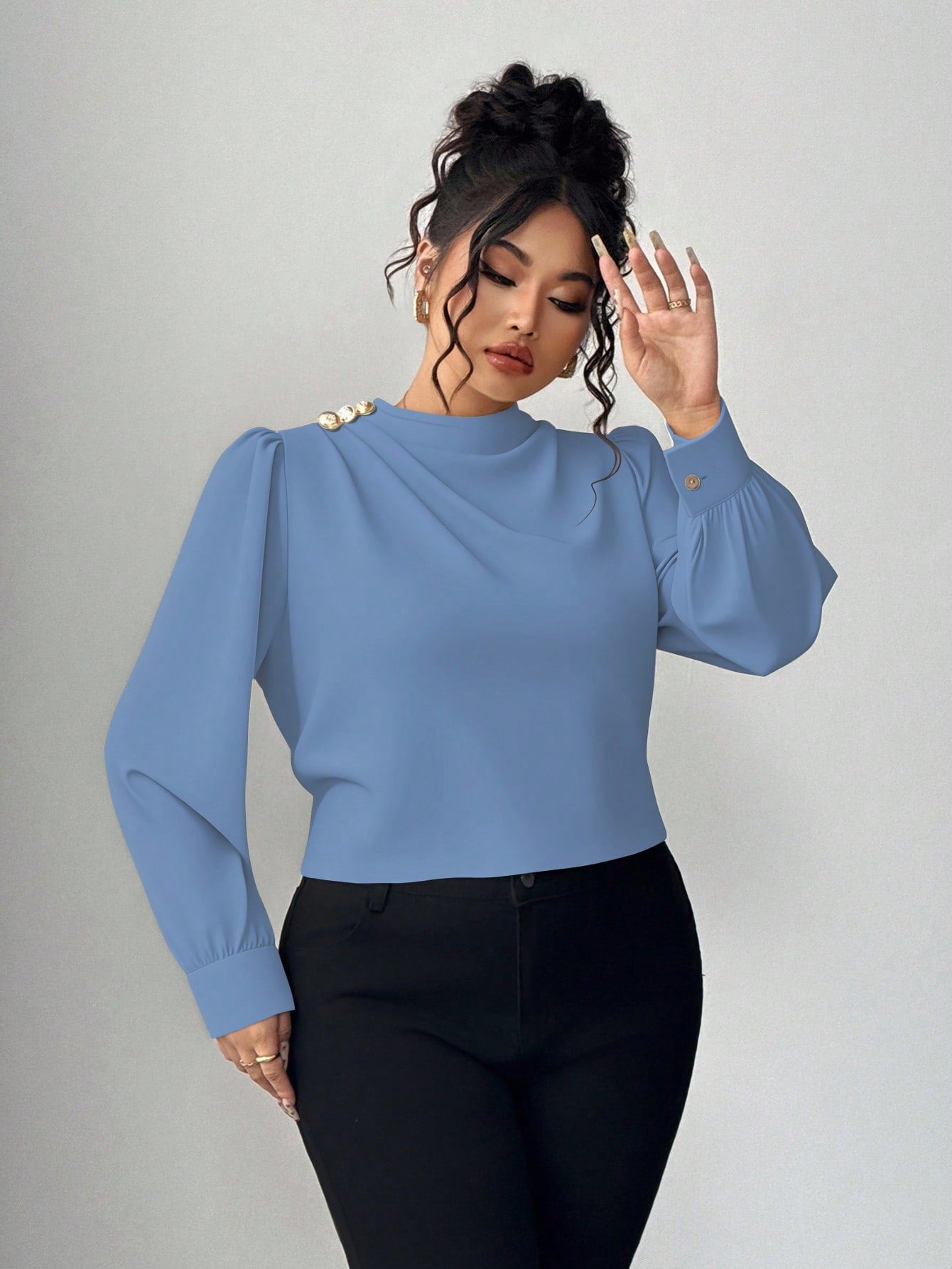 Camisa Manga Longa Feminina Plus Size com Colarinho Plissado Elegante 
