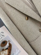 Blazer Feminino Alfaiataria de Lã Forrado com Abotoamento Duplo