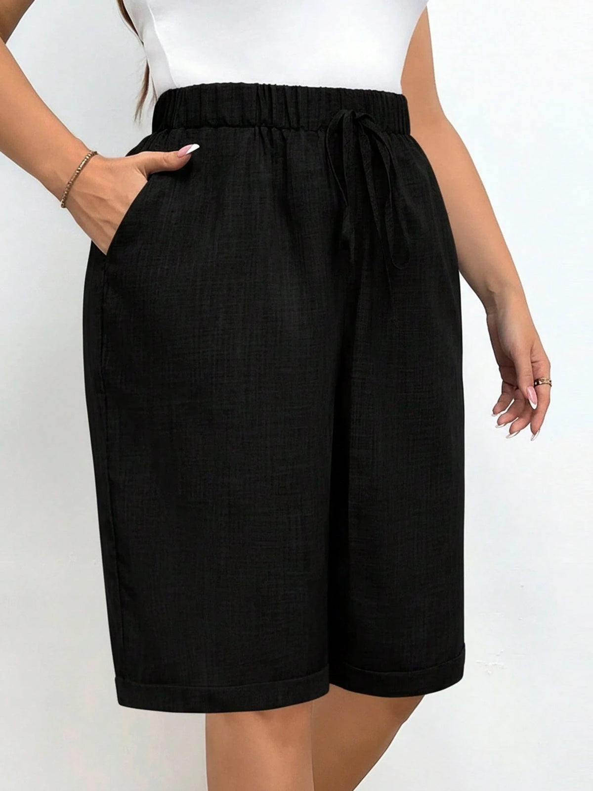 Bermuda Plus Size Feminina Confortável com Cintura Elástica