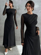 Vestido Longo Manga Comprida com Tule Cintura Plissada