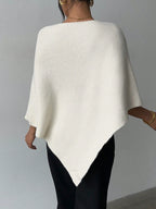 Poncho Feminino de Tricô Minimalista