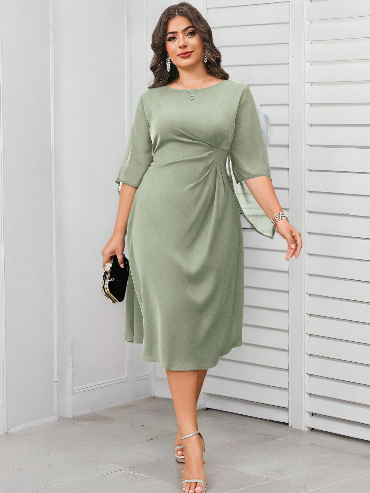 Vestido Midi Plus Size Para Festa Meia Manga