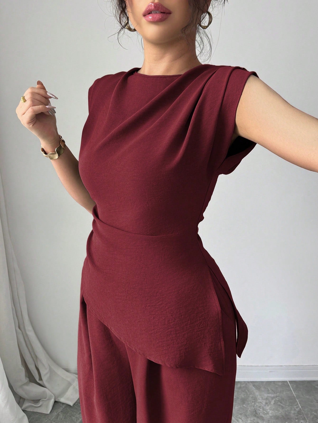 Conjunto Feminino Blusa Sem Decote e Calça Pantalona 