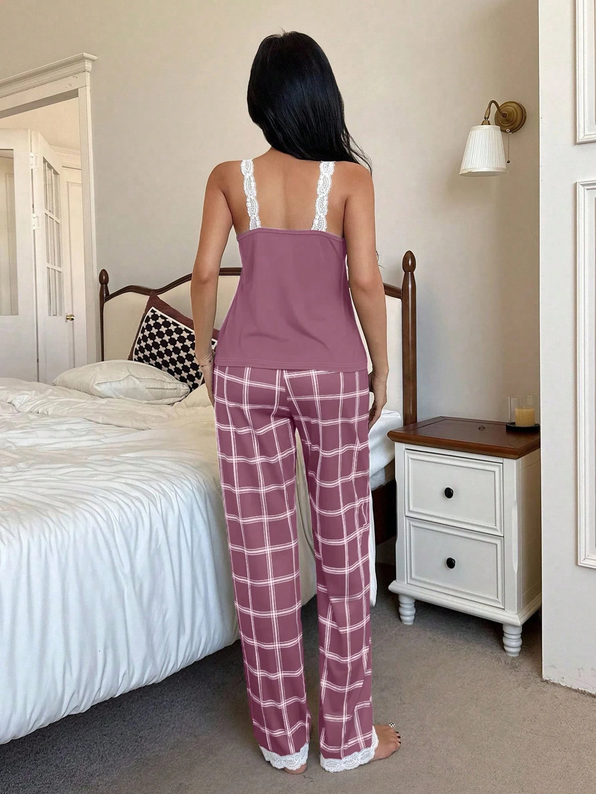  Pijama Feminino de Malha Regata e Calça Xadrez