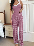  Pijama Feminino de Malha Regata e Calça Xadrez