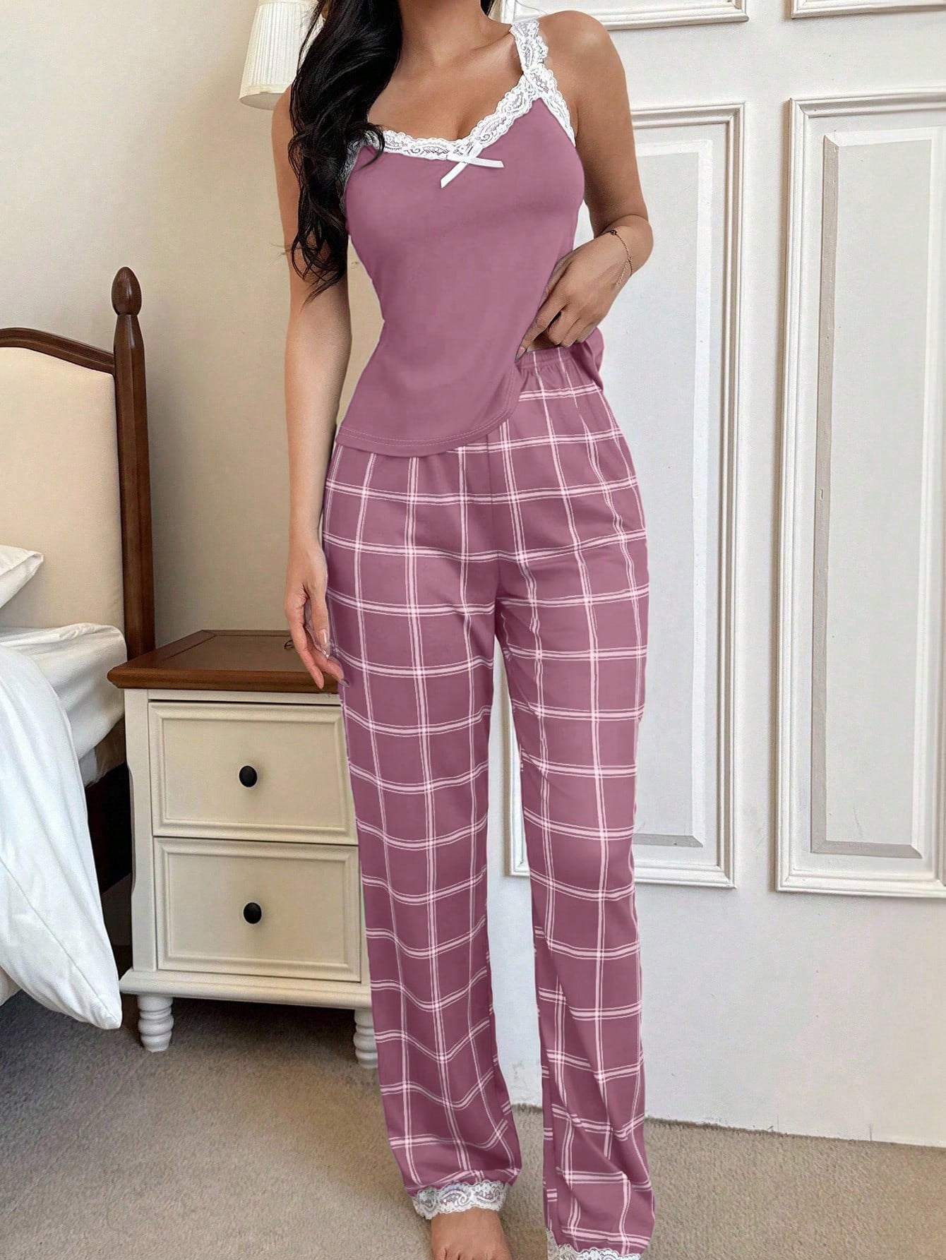  Pijama Feminino de Malha Regata e Calça Xadrez
