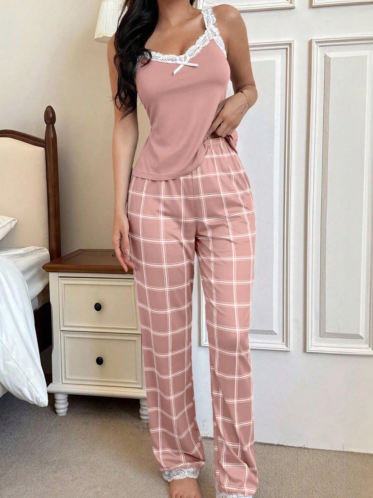  Pijama Feminino de Malha Regata e Calça Xadrez
