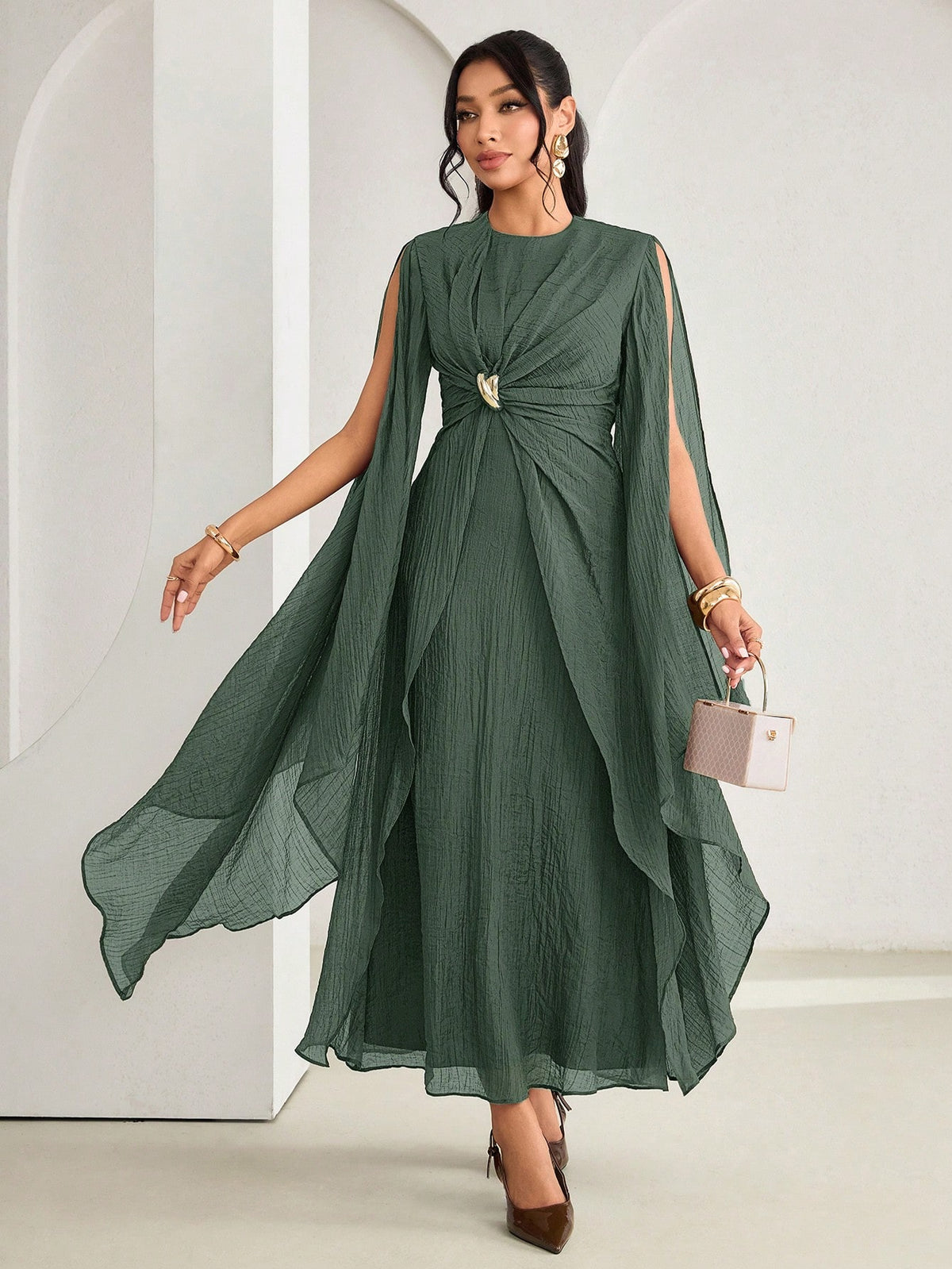 Vestido Midi Festa com Babado Fluido