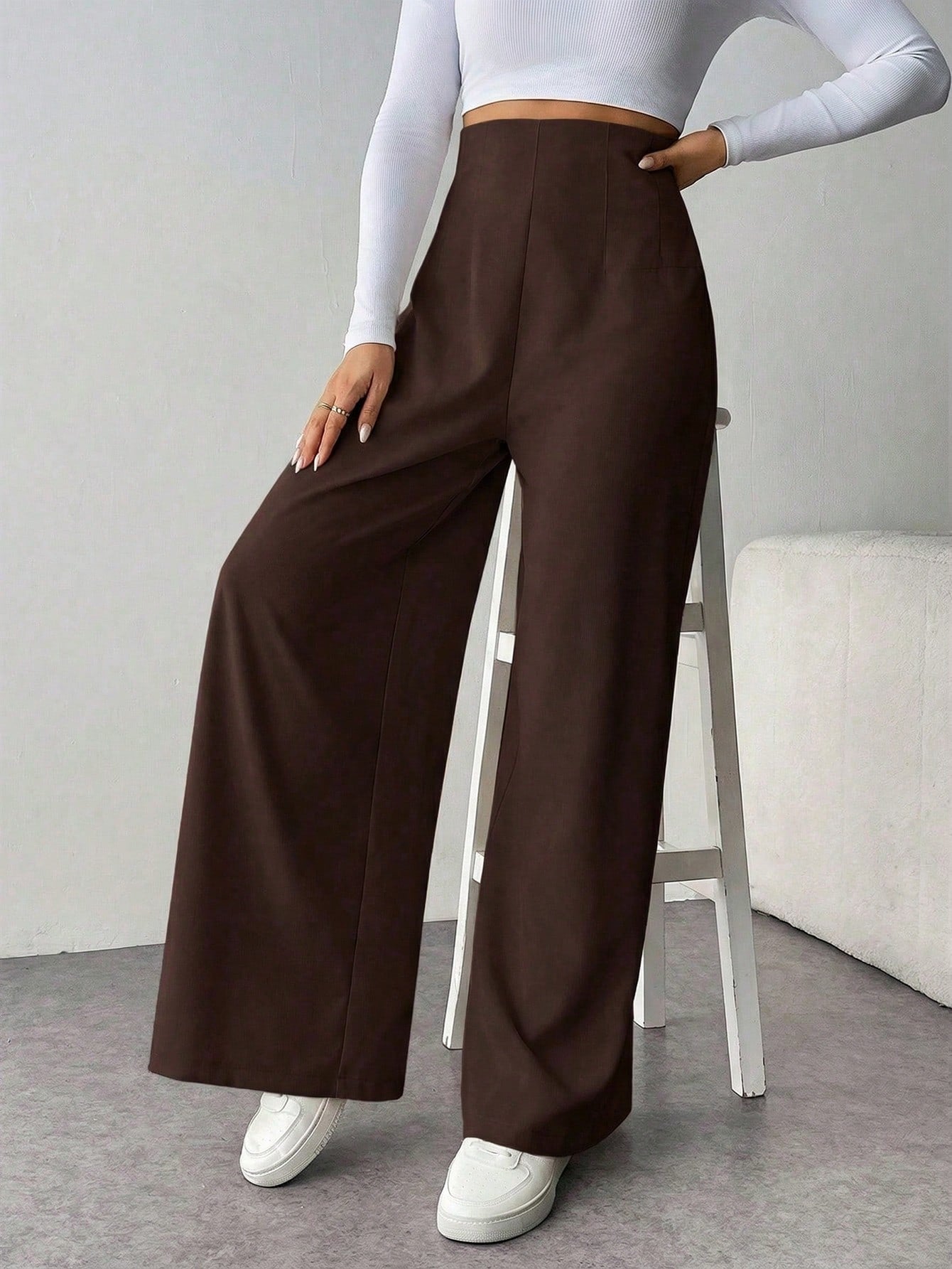 Calça Wide Leg Feminina Alfaiataria Texturizada com Zíper Lateral