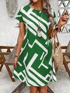 Vestido Curto Solto Manga Curta Casual Estampado