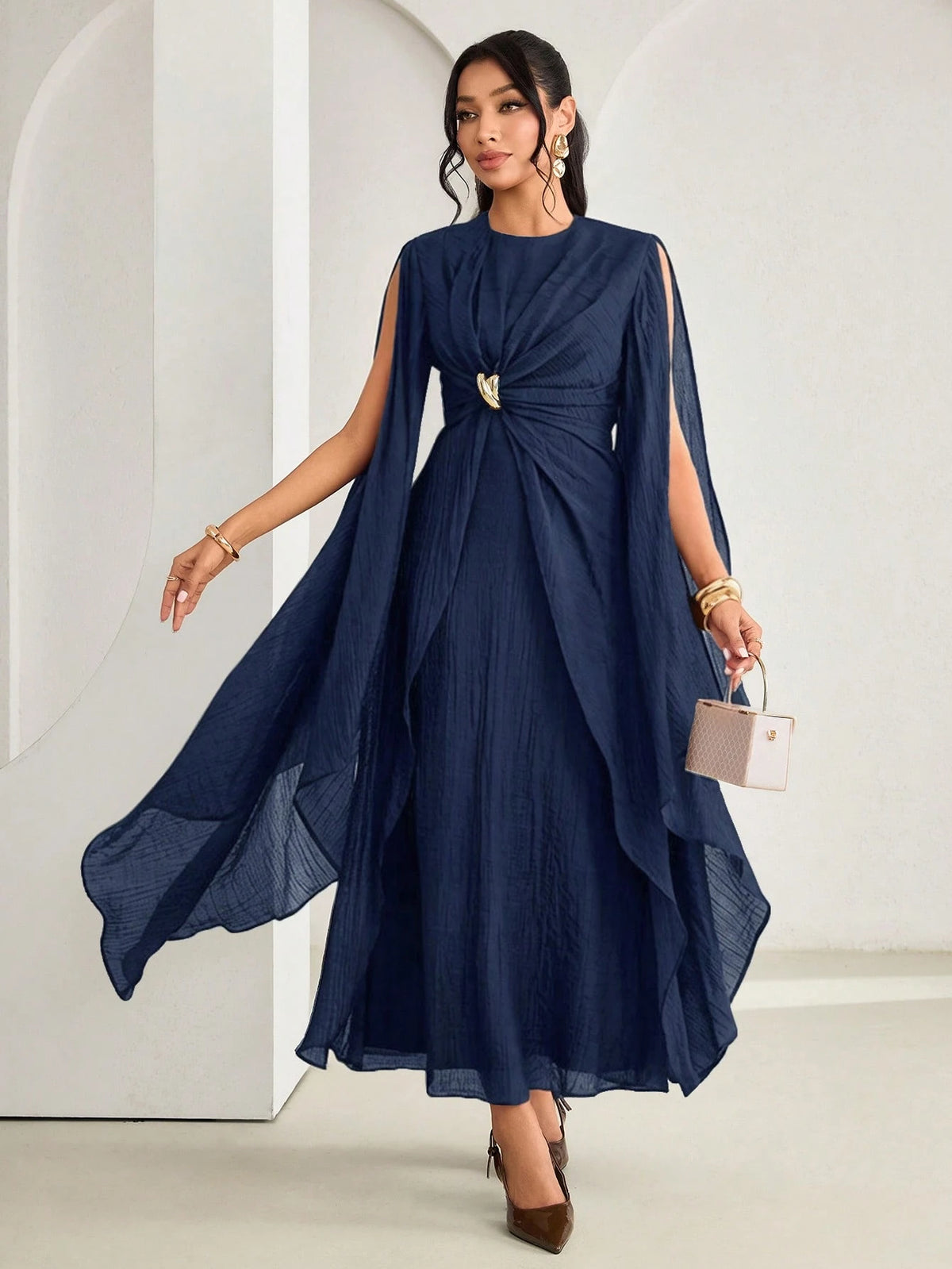 Vestido Midi Festa com Babado Fluido