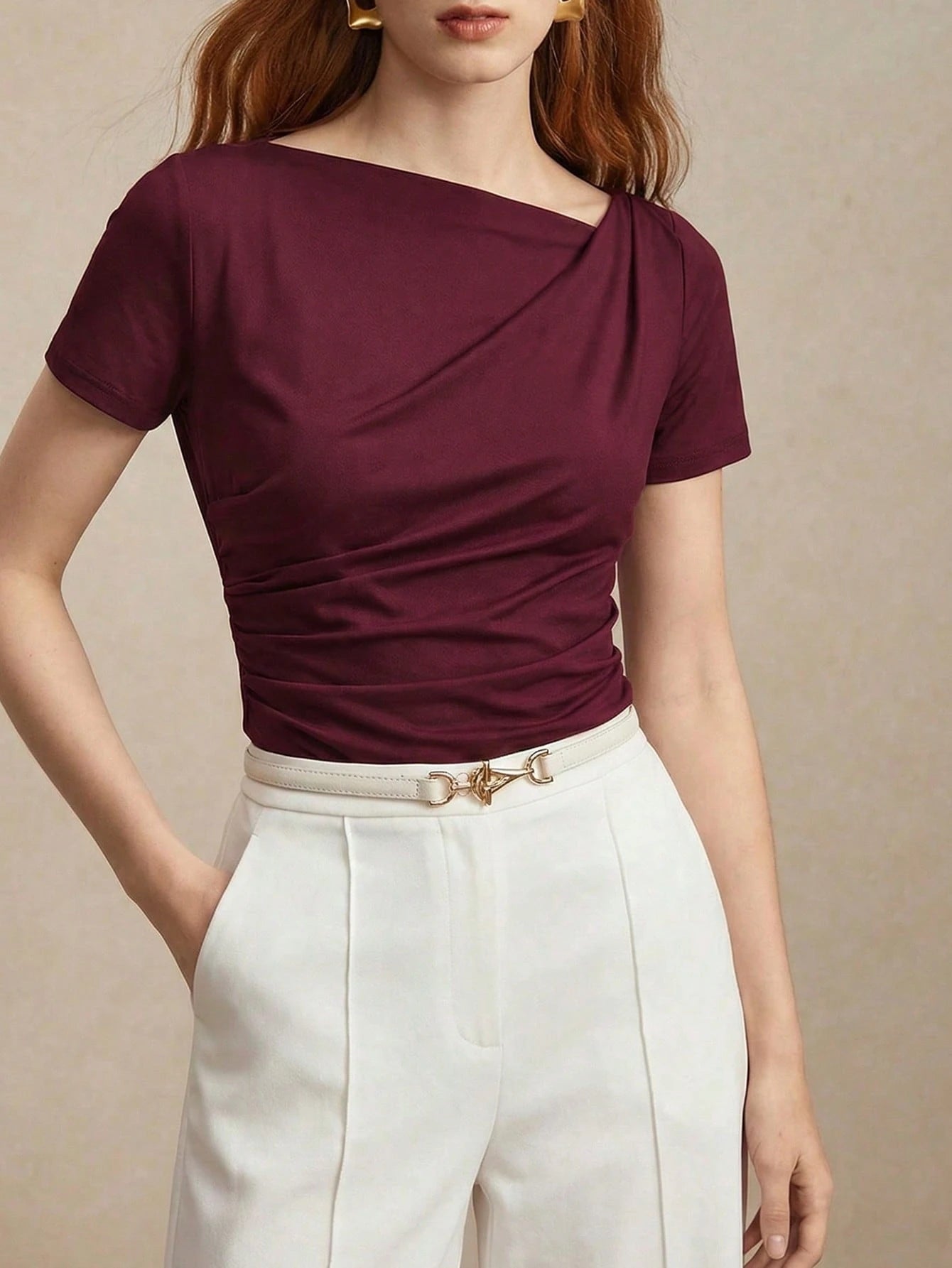 Blusa Manga Curta Feminina Elegante Gola Assimétrica 