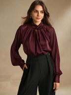 Camisa Manga Longa Elegante Feminina com Decote Tramado