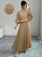 Vestido Midi para Festa com Renda Floral e Saia Plissada