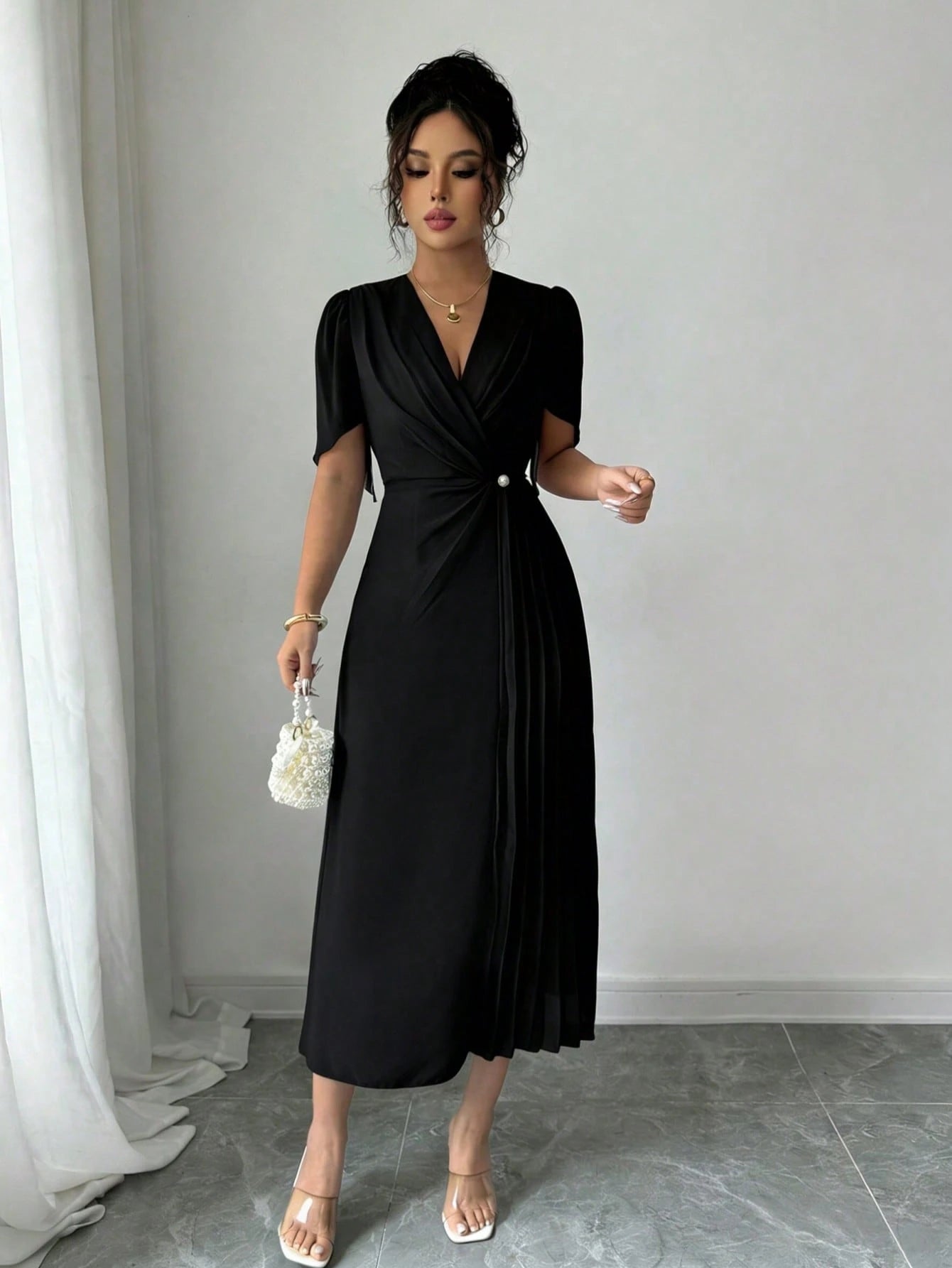 Vestido Elegante Midi Plissado de Cintura Franzida em Chiffon