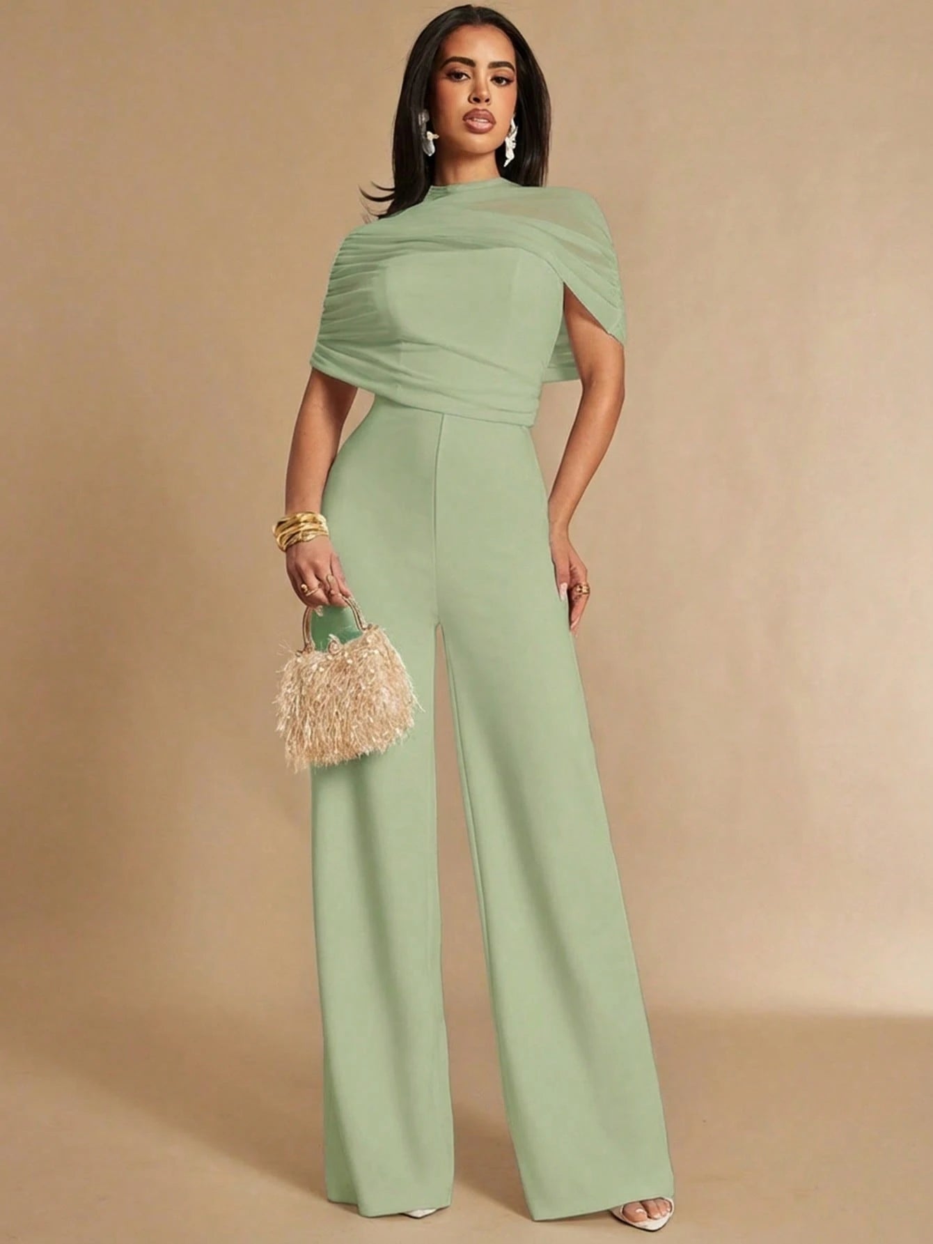 Macacão Feminino Elegante com Tule Social