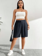Bermuda Plus Size de Alfaiataria com Cintura Elástica