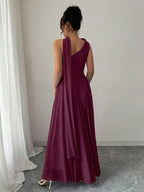 Vestido Longo Feminino Um Ombro Só com Faixa no Pescoço Para Convidada