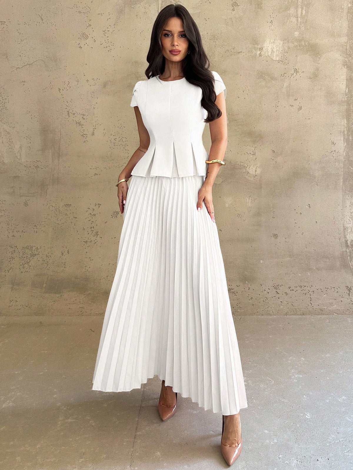 Firerie Conjunto Feminino 2 Peças com Top de Gola Redonda e Saia Plissada, Cor Sólida, Casual Elegante para Uso Diário e Escritório, Marrom Escuro, Outono, Formatura, Aniversário