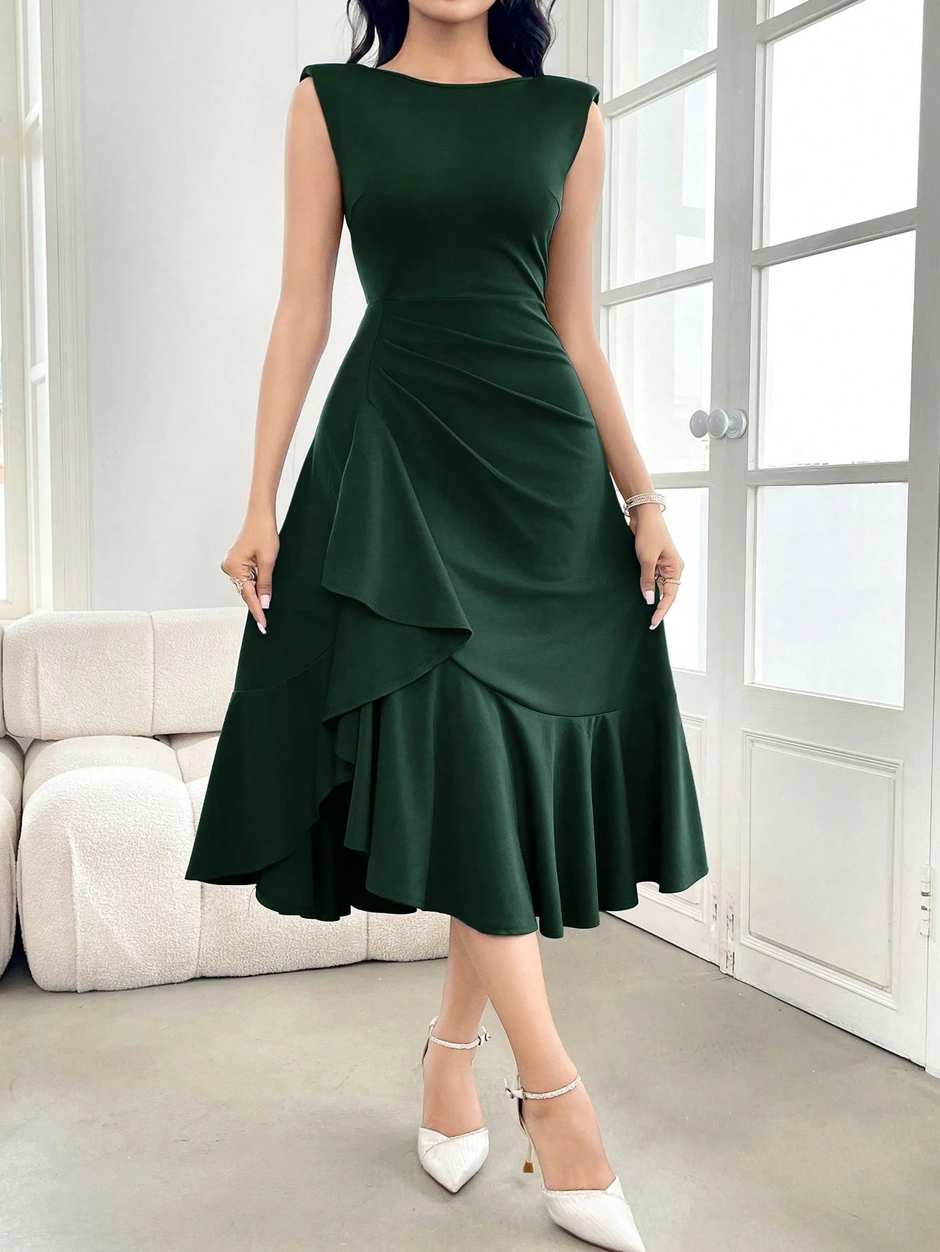 Vestido Elegante Feminino Midi Sem Manga Cintura Franzida com Babados