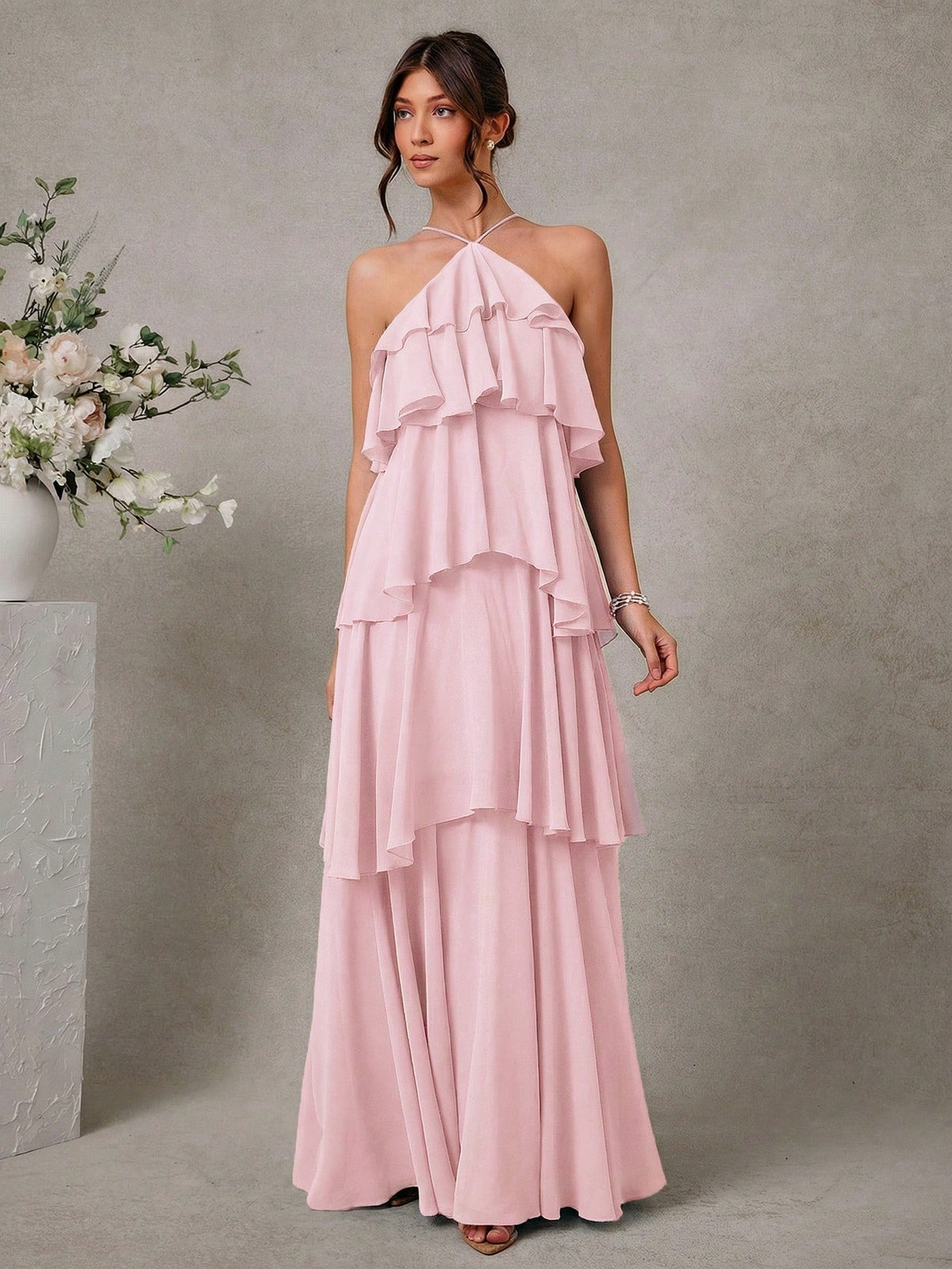 L'Amorae Elegante Vestido Longo Chiffon Romântico de Convidada de Casamento com Decote Halter e Babados