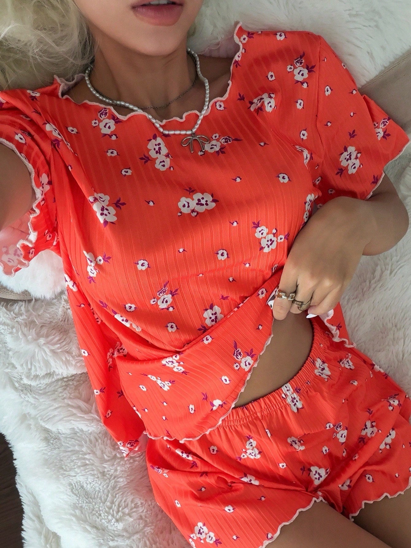 Pijama Feminino Malha Canelada Floral Blusa e Short