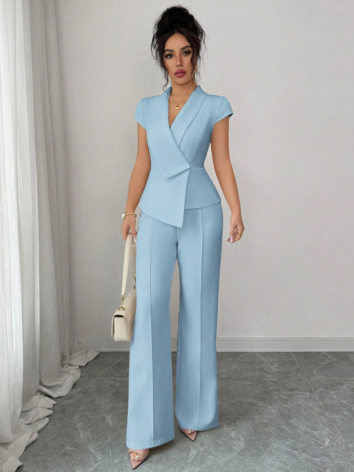 Elenzga Conjunto Elegante Feminino de 2 Peças em Azul-Petróleo, Blusa com Gola Assimétrica Cruzada, Manga Borboleta e Cintura Marcada & Calça com Cintura Elástica, Look de Verão para Trabalho e Deslocamento