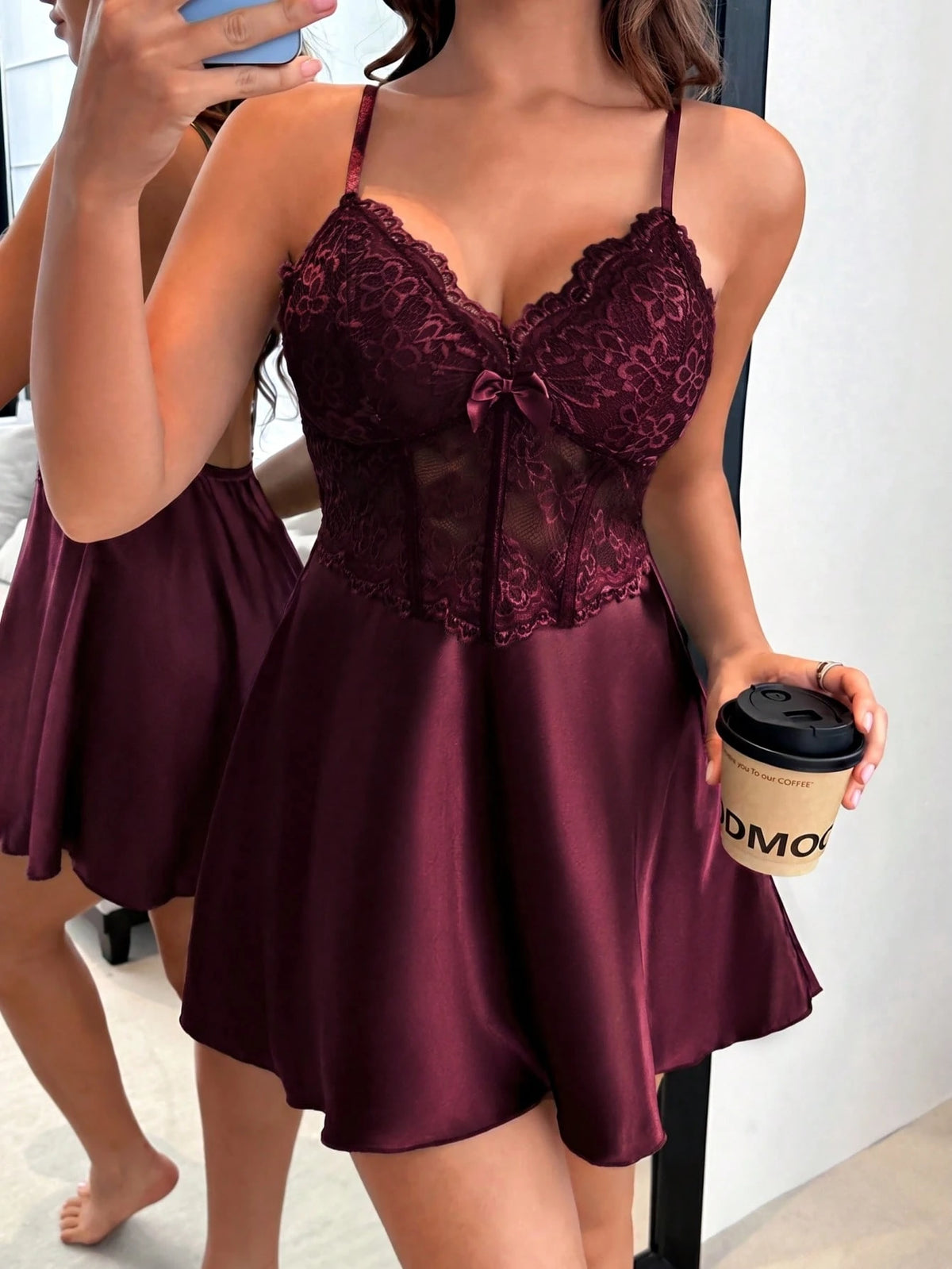 Dream Adore Vestido Slip Feminino com Decoração de Laço em Cetim Falso de Seda, Renda e Espinha de Peixe, Sexy e Maduro