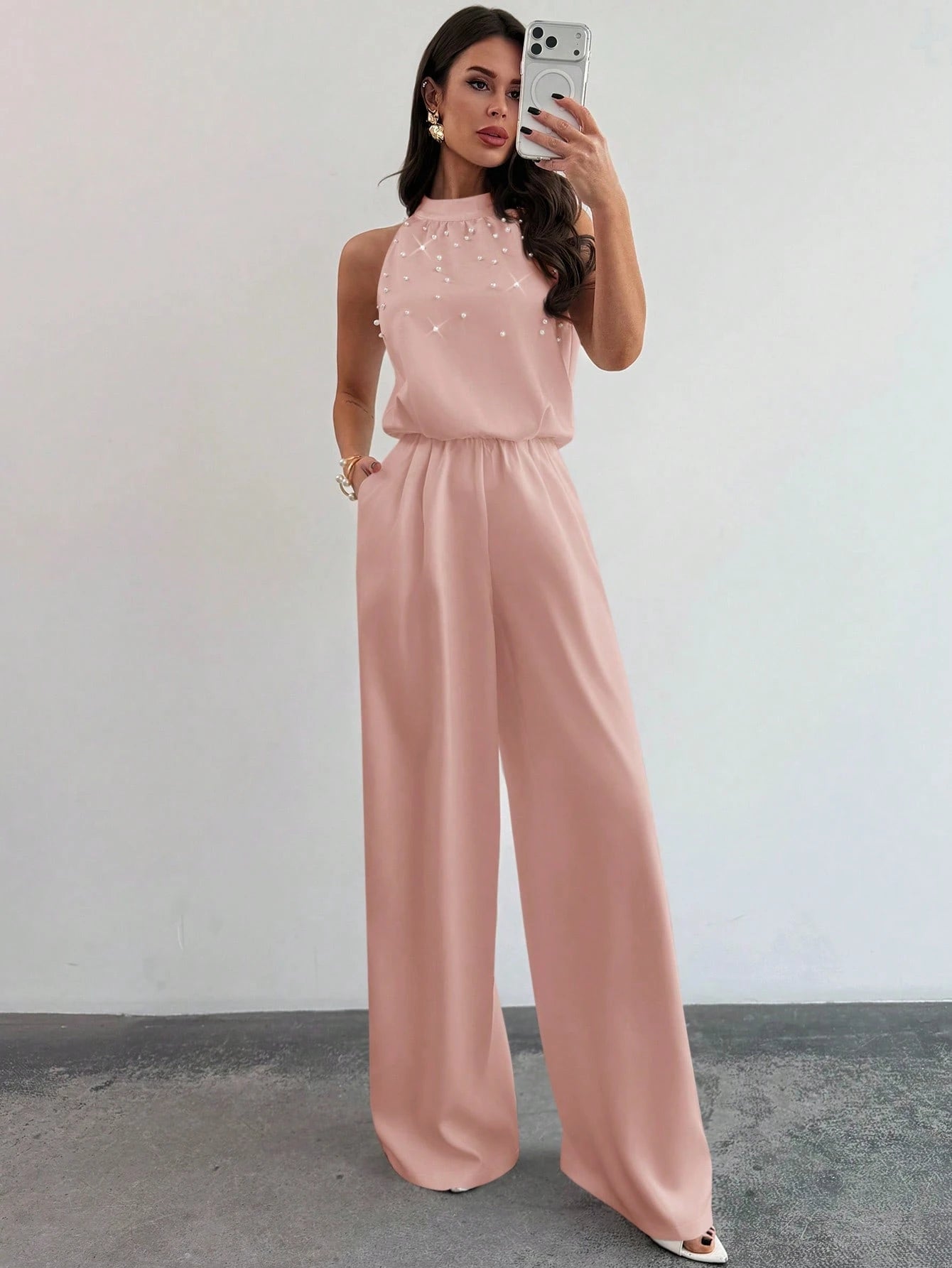 Macacão Feminino Elegante Pantalona Gola Princesa com Pérolas 