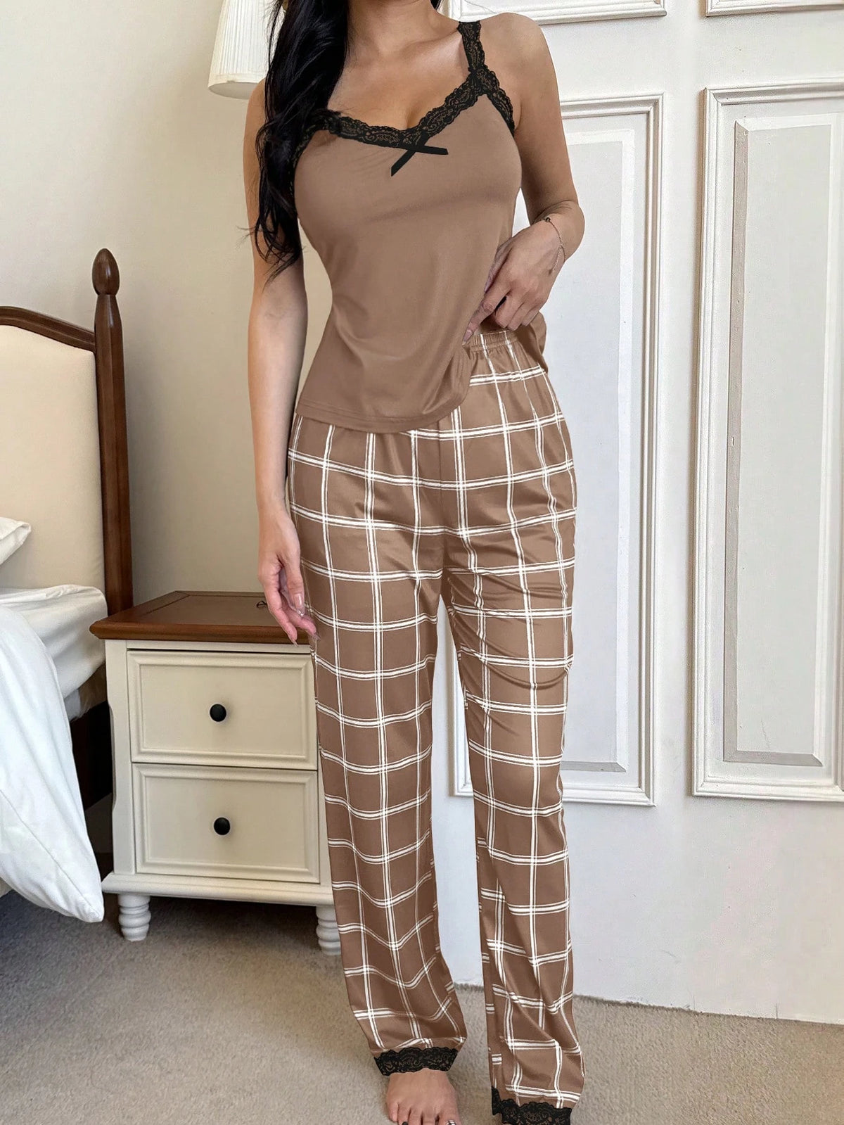  Pijama Feminino de Malha Regata e Calça Xadrez