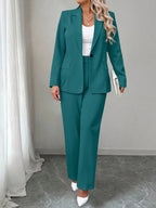 Conjunto Alfaiataria Plus Size Blazer e Calça Reta