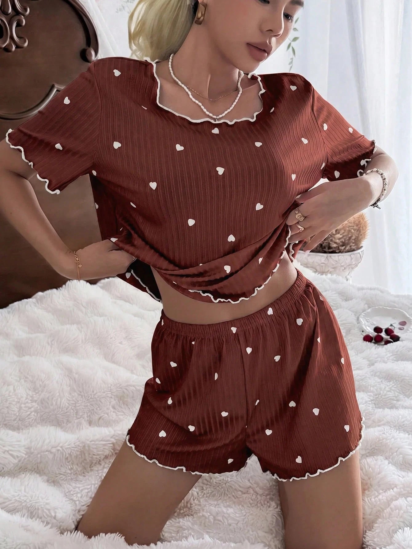 Pijama Feminino Blusa e Short Confortável Estampa Coração